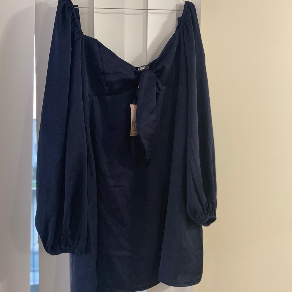 Tied front ‘off the shoulder’ puffed sleeved dress